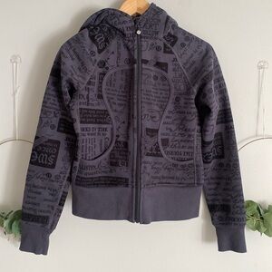 Lululemon Scuba hoodie size 4 manifesto print   zip up hoodie Sweatshirt